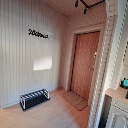Apartamentai Sukileliu Pr. カウナス エクステリア 写真