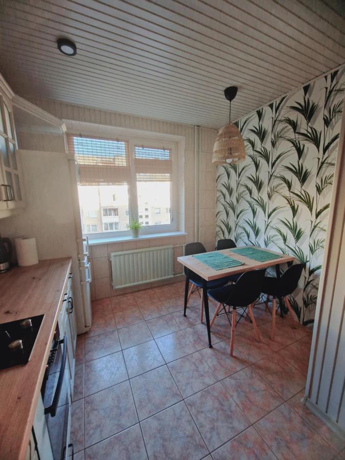 Apartamentai Sukileliu Pr. カウナス エクステリア 写真